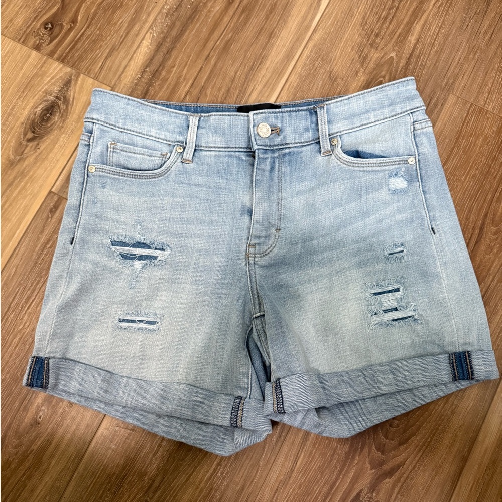 White House Black Market Everyday Soft Short